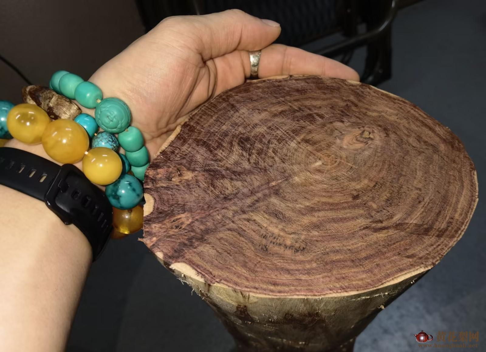 海南黄花梨市场上的海南黄花梨新料